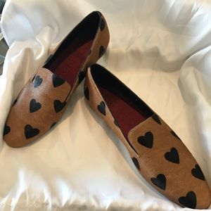 Burberry Women's Brown Flats Pencombe Heart Print